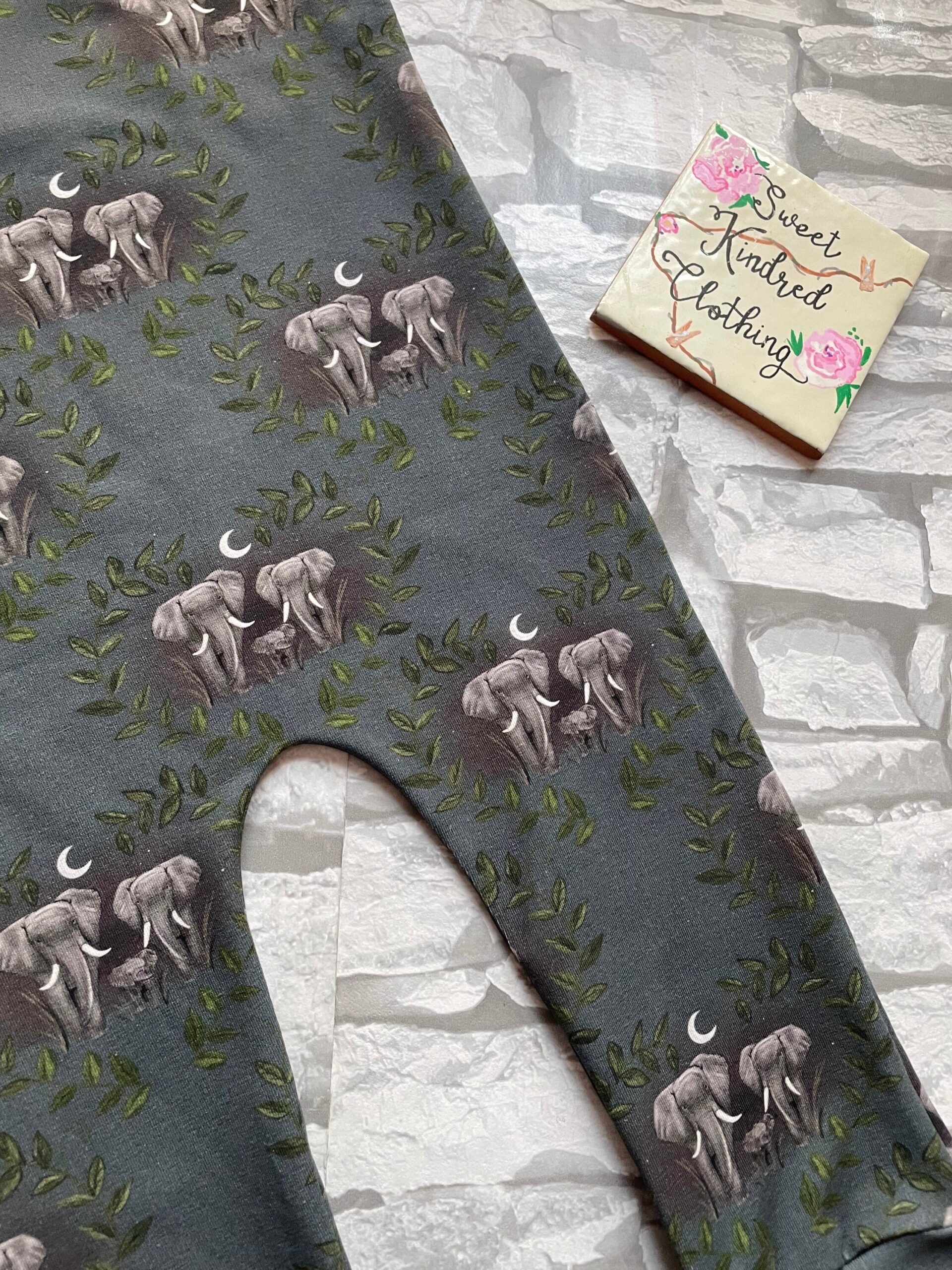 Elephant romper, Elephant kids romper, unisex baby clothing - Image 2