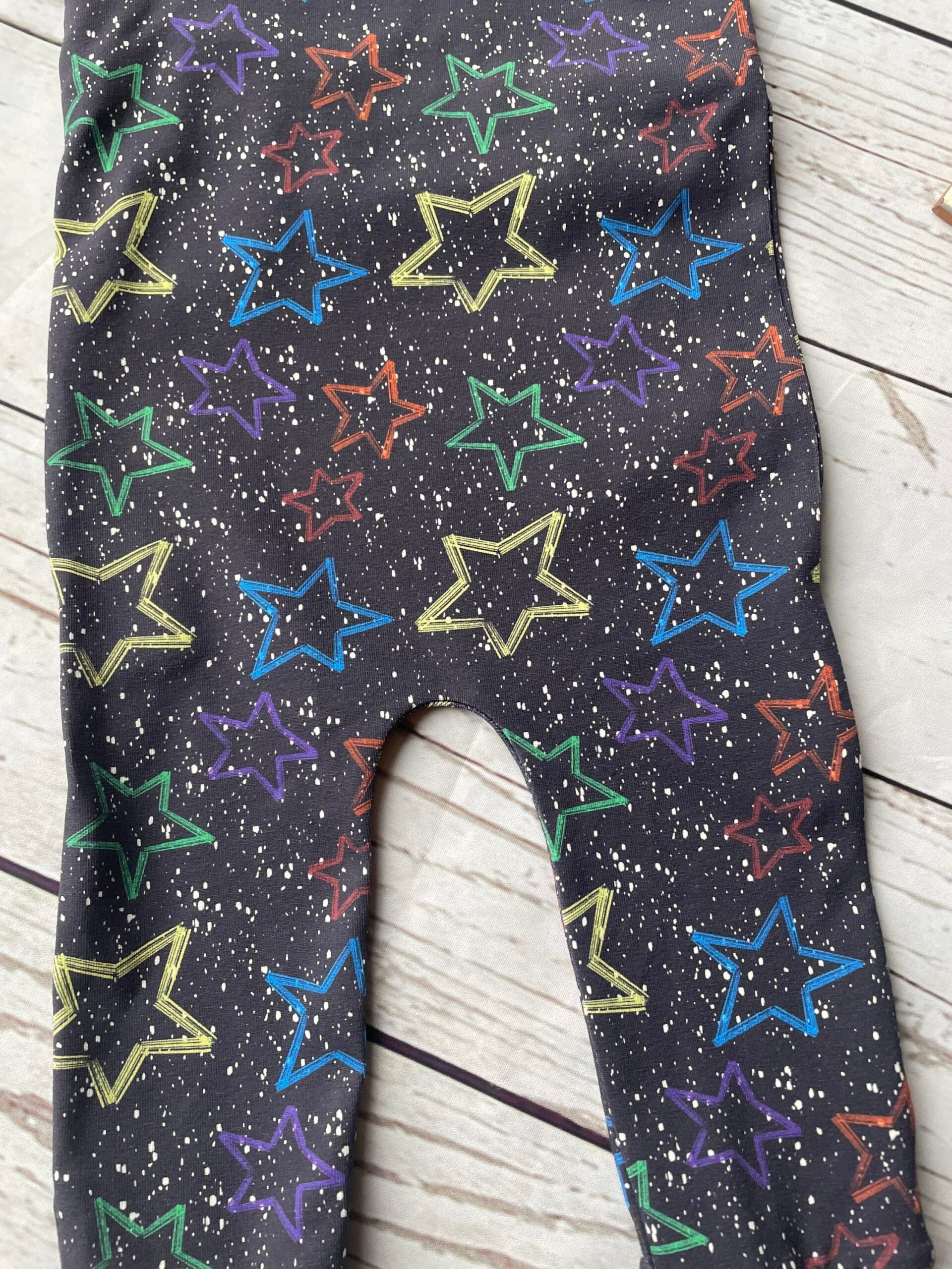 Rainbow stars romper, unisex kids clothing, colourful stars - Image 9