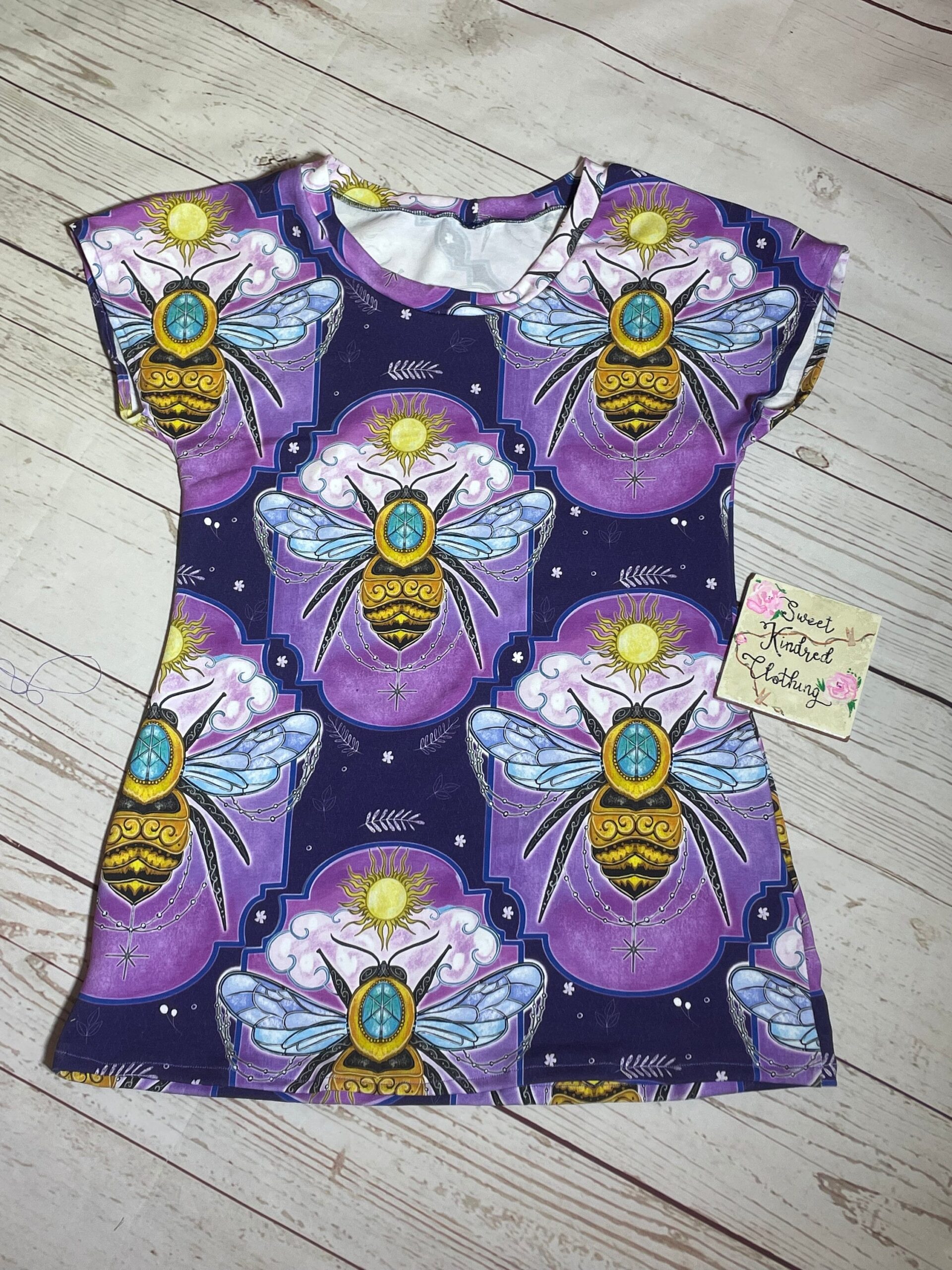 Bee ladies T-shirt, bees ladies tee, woman’s alternative bees T-shirt, adult bee T-shirt