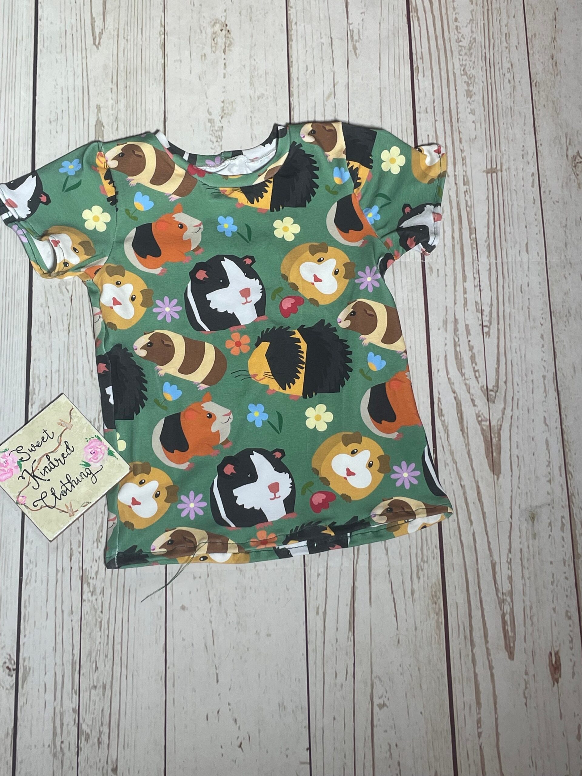 Green Guinea pig T-shirt, guniea pig clothing