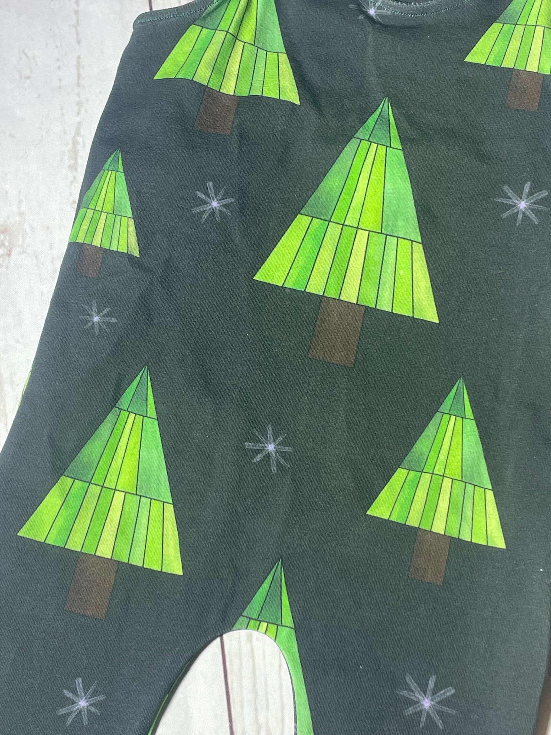 Christmas tree romper - Image 6