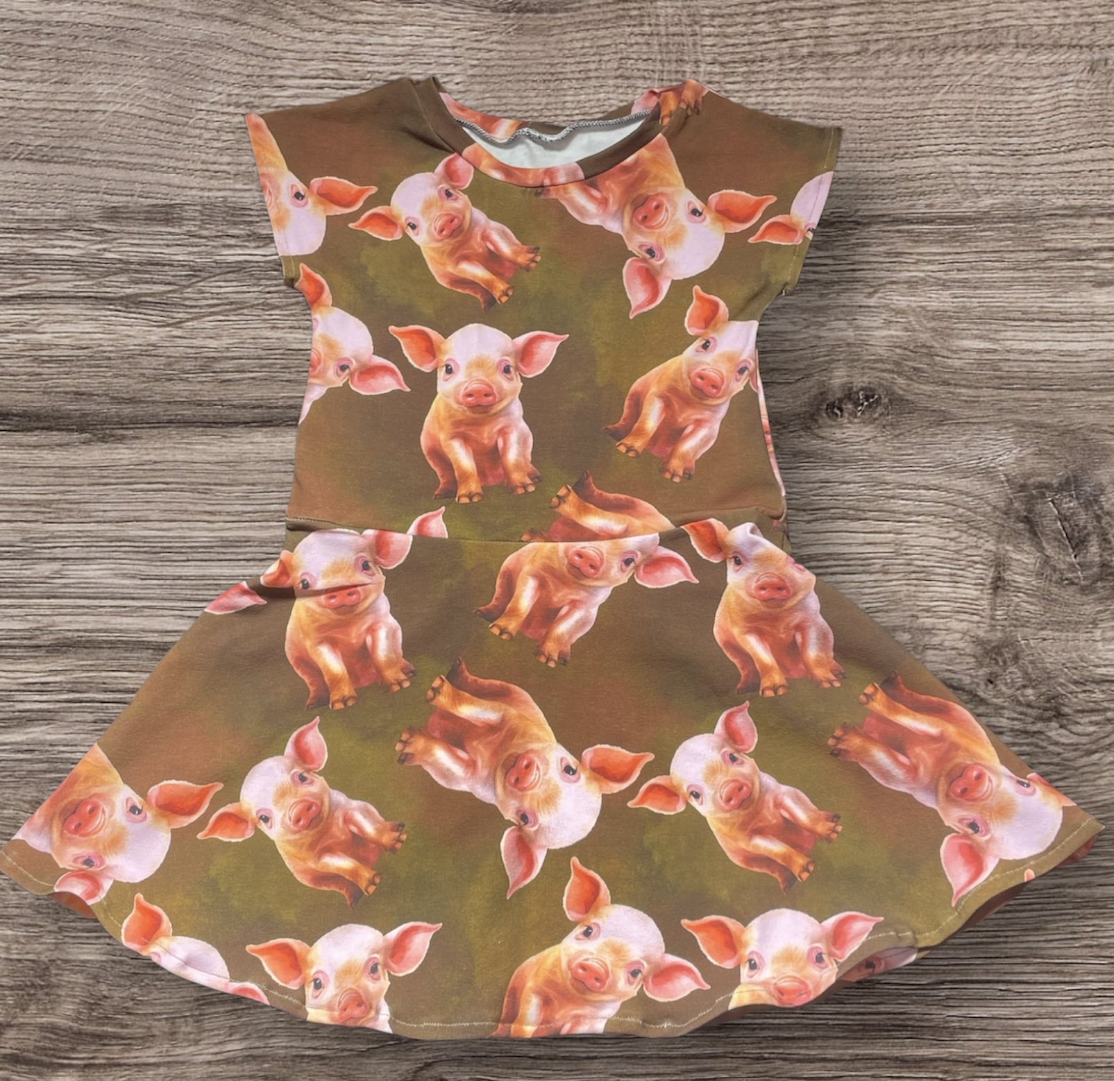 Piglet dress, farm dress